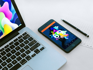 iPhone 7 Realistic Mockups PSD