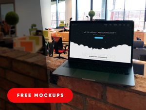 MacBook Mockups PSD
