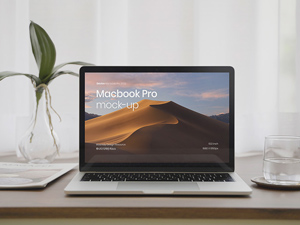 MacBook Pro Mockup PSD