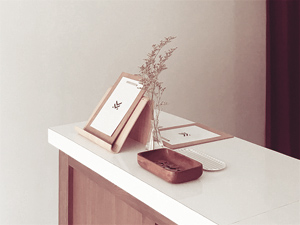 Menu & Flyer Mockup – PSD Freebie