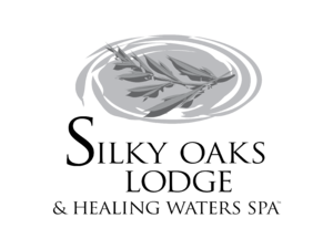 Silky Oaks Lodge Logo